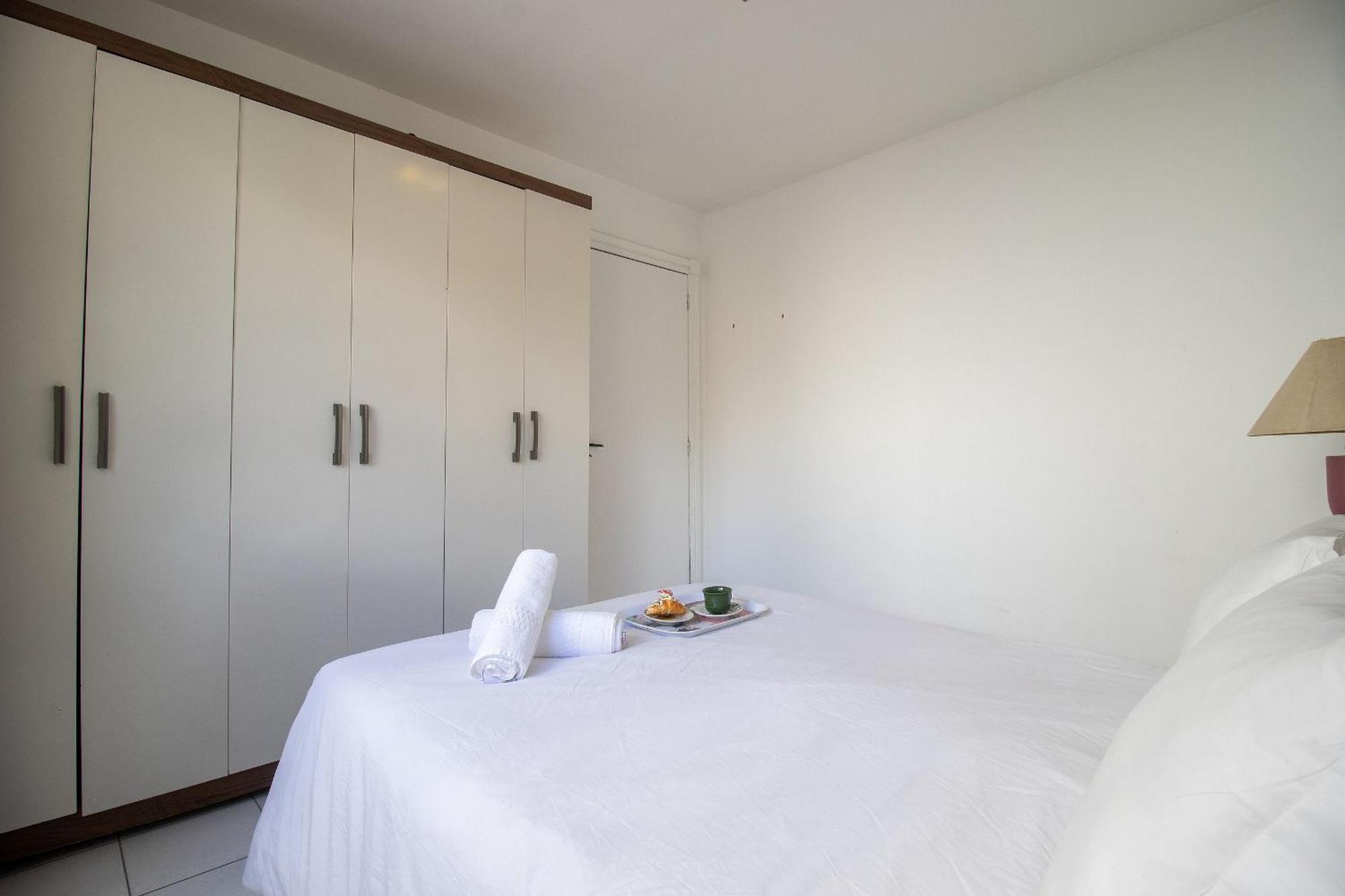 Clr23 -calcadao, 1dorm Climatizado, Wi-fi, Garagem *
